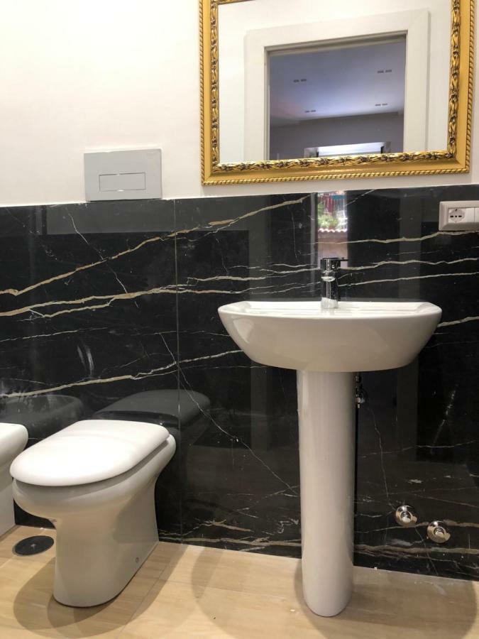 Nsh Apparthotel, Napoli Centro מראה חיצוני תמונה